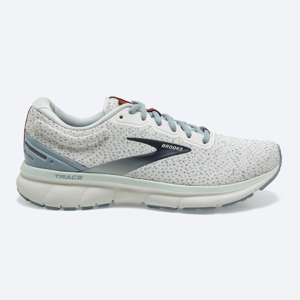 Brooks Trace Size 7.